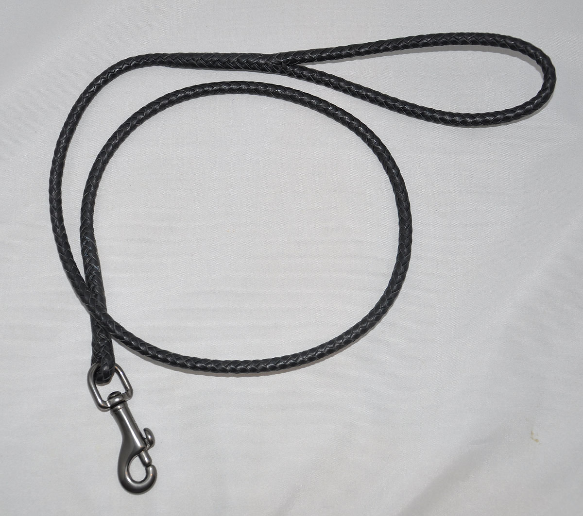 8 strands - black 
